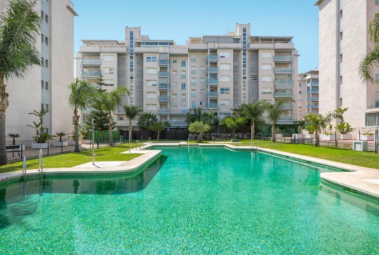 Wintowinrentals Best Location, Beach, Pool & Parking Рінкон-де-ла-Вікторія Екстер'єр фото