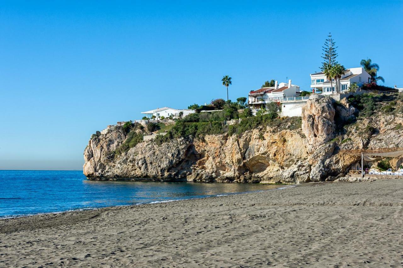 Wintowinrentals Best Location, Beach, Pool & Parking Рінкон-де-ла-Вікторія Екстер'єр фото