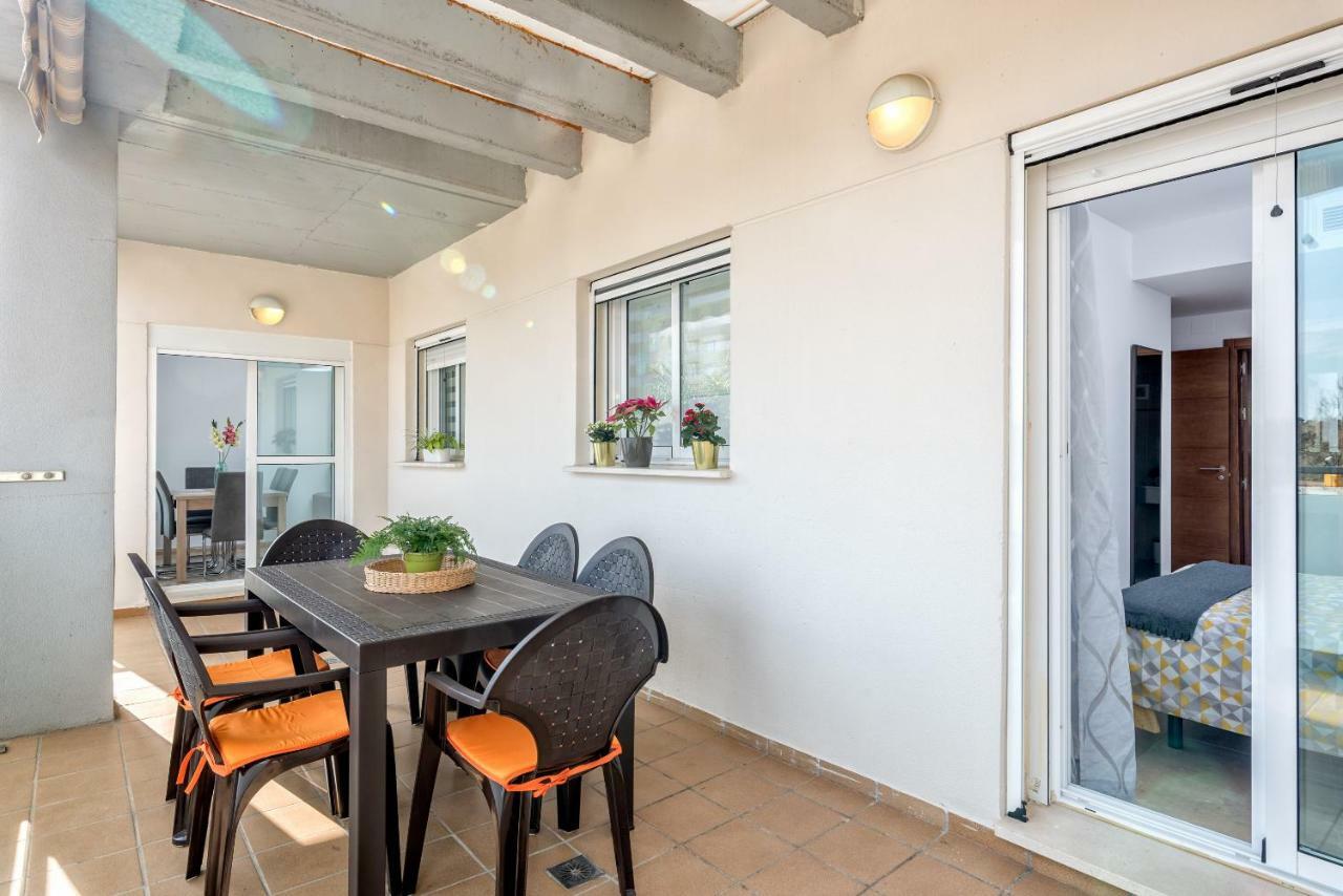 Wintowinrentals Best Location, Beach, Pool & Parking Рінкон-де-ла-Вікторія Екстер'єр фото